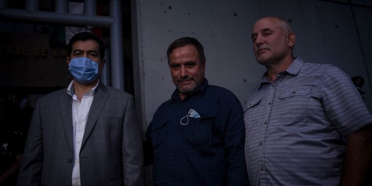 FGR INVESTIGA A EXFUNCIONARIOS POR SU POSIBLE RELACIÓN CON LA MASACRE DE FAMILIA LEBARÓN