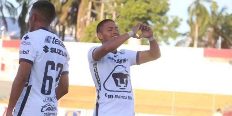 DEBUTA PUMAS EN TABASCO CON EMPATE A TRES