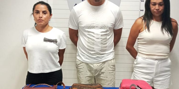 DETIENEN A COLOMBIANOS QUE SE DEDICABAN A ROBAR CASAS EN PLAYA DEL CARMEN
