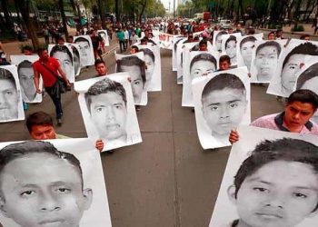 LA INVESTIGACIÓN DE AYOTZINAPA ESTÁ EN EL MOMENTO CRUCIAL: LÓPEZ OBRADOR