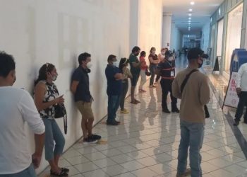 POR AGLOMERACIONES, PROCIVY CIERRA LOCAL EN PLAZA COMERCIAL