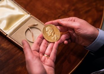 PREMIOS NOBEL 2020 SE ENTREGARÁN A DISTANCIA POR EL COVID-19