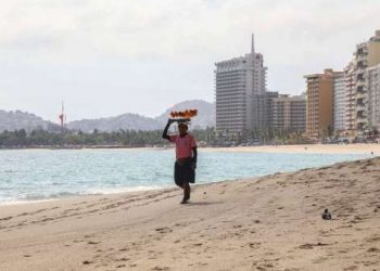 PRESENTAN PROGRAMA PARA REACTIVAR PLAYAS MEXICANAS