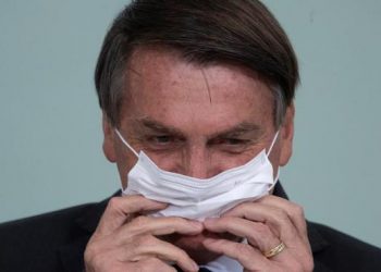 QUIEN TIENE BUENA SALUD NO SUFRIRÁ CON EL CORONAVIRUS: BOLSONARO