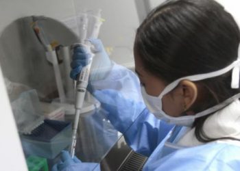 RECUPERADOS DE COVID-19 PUEDEN SEGUIR REGISTRANDO RESULTADOS POSITIVOS PERO YA NO CONTAGIAN