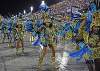 RÍO DE JANEIRO SUSPENDE DESFILES DEL CARNAVAL 2021 POR COVID-19