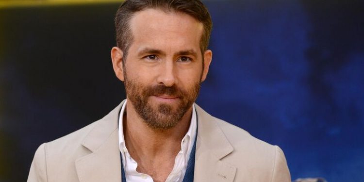 RYAN REYNOLDS, INTERESADO EN INVERTIR EN CLUB DE FUTBOL EN REINO UNIDO