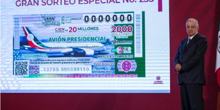 SE LLEGÓ A META DE «CACHITOS» VENDIDOS PARA RIFA DE AVIÓN: LÓPEZ OBRADOR