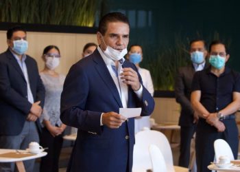 SILVANO AUREOLES, GOBERNADOR DE MICHOACÁN, DA POSITIVO A COVID-19
