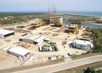 TERRENO DE LA REFINERÍA NO SE INUNDA, PERO SÍ ALGUNAS ZONAS DE PARAÍSO, DICE SINDICATO