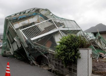TIFÓN DEJA UN MUERTO Y 4 DESAPARECIDOS EN JAPÓN