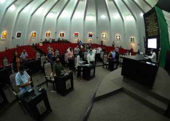 ELIGEN MESA DIRECTIVA PARA EL SEGUNDO AÑO DE LA XVI LEGISLATURA