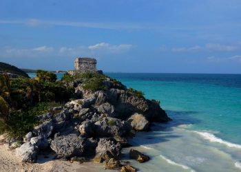 RESISTIÓ TULUM EL PASO DEL «OJO DE ZETA»