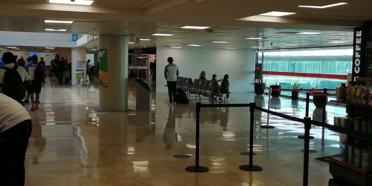 PARA ESTE MARTES 223 VUELOS EN AEROPUERTO DE CANCÚN