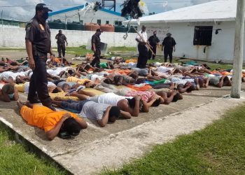 CONFIRMAN FUGA DE 28 REOS EN BELICE E INTENTO DE MOTÍN ESTE MARTES