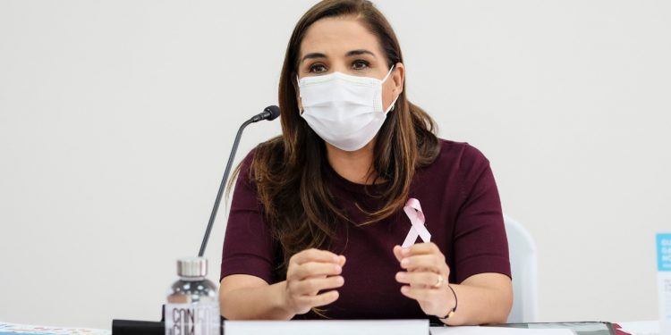 PRESENTAN GUÍA GASTRONÓMICA DE CANCÚN