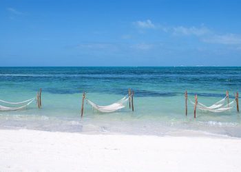 MANIFIESTA AMHM INCONFORMIDAD POR “DECRETO DE LIBRE ACCESO A PLAYAS”
