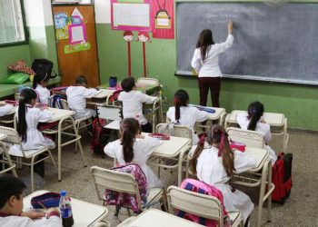 RIESGO 400 PLANTELES EDUCATIVOS POR DESAPARICIÓN DE “ESCUELAS DE TIEMPO COMPLETO”