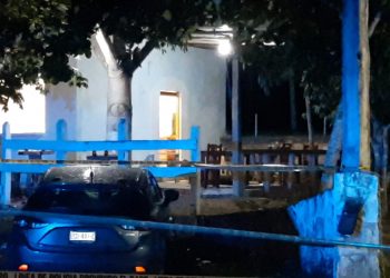 INICIA FGE CARPETA DE INVESTIGACIÓN POR EL HOMICIDIO DE 5 PERSONAS EN UN BAR EN TULUM