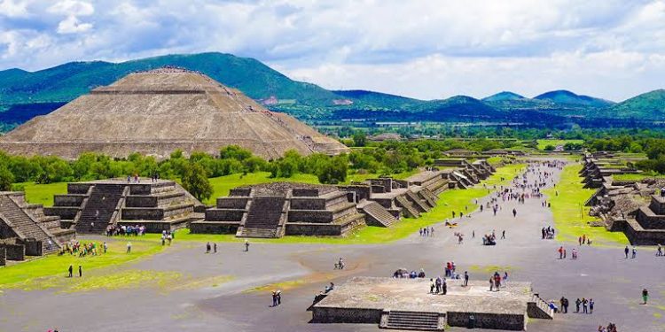 CIERRE DE TEOTIHUACAN EL 1 DE NOVIEMBRE