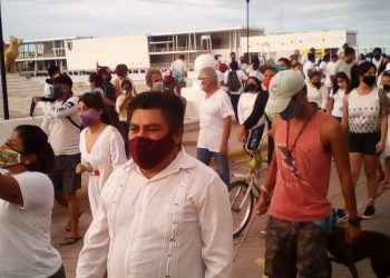 LA CONTAMINACIÓN POLÍTICA DE MANIFESTACIONES SOCIALES