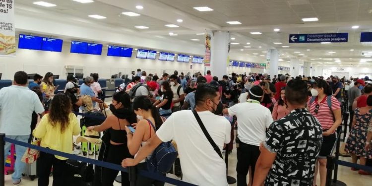 AEROPUERTO DE CANCÚN MANTIENE IMPORTANTE ACTIVIDAD