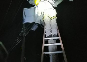 DICE LA CFE QUE HA RESTABLECIDO EL 98 % DEL  SERVICIO DE ENERGÍA ELÉCTRICA, PESE A INCONFORMIDADES