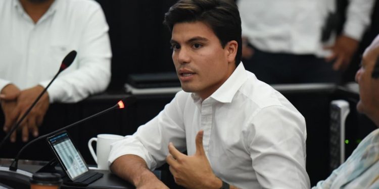 NIEGA PRESIDENTE DE LA JUGOCOPO QUE ESTÉ EN CAMPAÑA