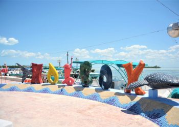 HOLBOX SE ENCUENTRA ENTRE LOS MEJORES DESTINOS PARA EL TURISMO INTERNACIONAL.
