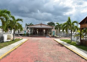 DEUDOS NO PODRÁN VISITAR A SUS DIFUNTOS EL 1 Y 2 DE NOVIEMBRE
