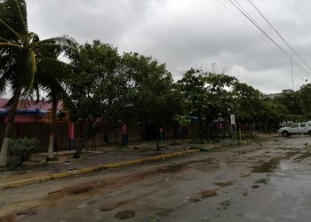 CANCUNENSES ESTÁN HARTOS POR LA FALTA DE LUZ