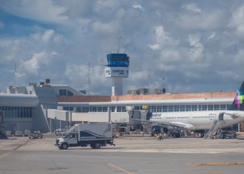 AEROPUERTO DE CANCÚN CON 277 VUELOS ESTE DOMINGO