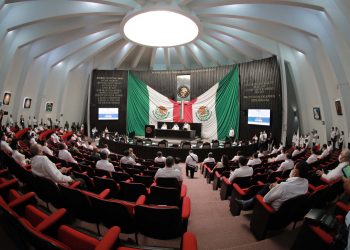 PIDEN CLARIDAD EN LISTA DE AVIADORES EN CONGRESO