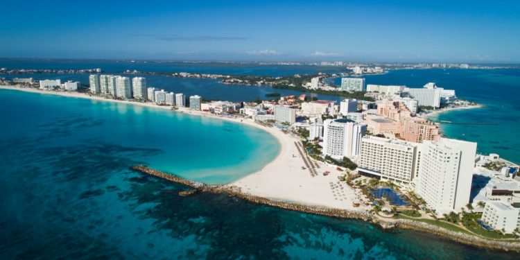 CANCÚN CELEBRA EL “CANCUN & MEXICAN CARIBBEAN BUSINESS CARD EXCHANGE”
