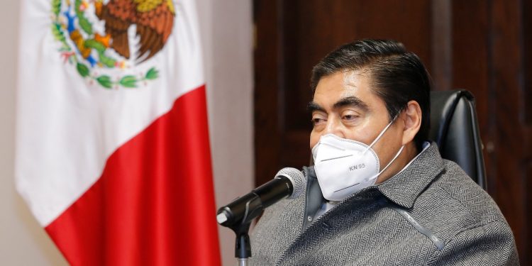 BARBOSA REDOBLA ESFUERZOS PARA EVITAR REBROTE EN PUEBLA