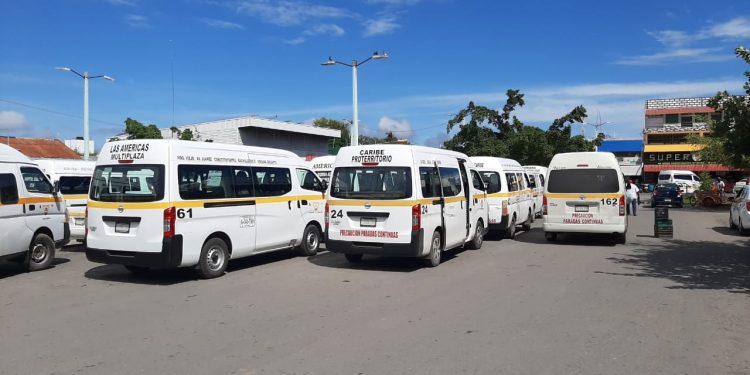 COMBIS INCREMENTAN ARBITRARIAMENTE A 10 PESOS POR PERSONA LA TARIFA DE SERVICIO