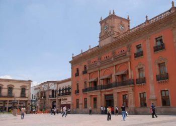 TRABAJAN COORDINADAMENTE SOCIEDAD Y GOBIERNO DE GUANAJUATO PARA SUPERAR CRISIS SANITARIA Y ECONÓMICA