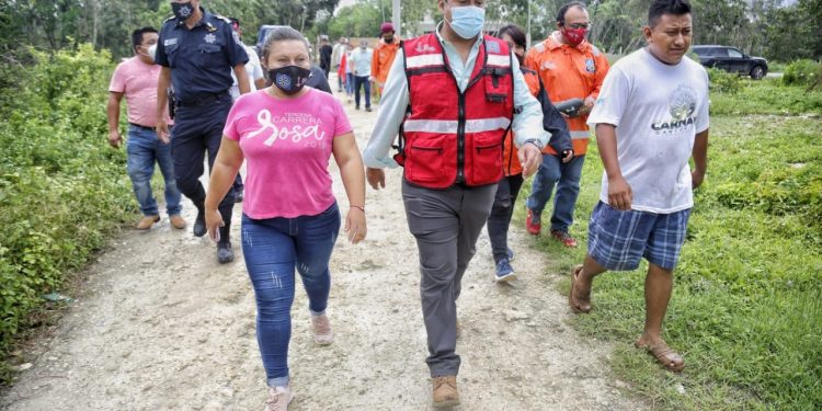 TRAS EL PASO DEL HURACÁN “ZETA” RECORRE JUAN CARRILLO RANCHO VIEJO