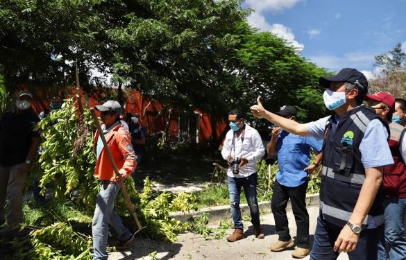 CARLOS JOAQUÍN RECORRE, POR SEGUNDO DÍA CONSECUTIVO, MUNICIPIOS DEL NORTE TRAS EL PASO DEL HURACÁN “DELTA”