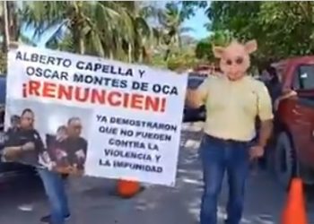 OTRA MANIFESTACIÓN PARA PEDIR RENUNCIA DE FISCAL Y ALBERTO CAPELLA