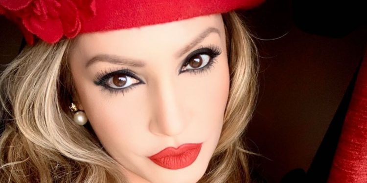 PATY NAVIDAD HABLA MAL DEL PAPA FRANCISCO