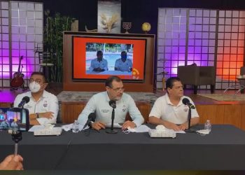 NIVARDO MENA NO GOBIERNA PERO YA ANDA EN CAMPAÑA