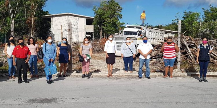 ATESTIGUA GOBIERNO DE LAURA FERNÁNDEZ INTEGRACIÓN DE COMITÉ DE LA CONTRALORÍA SOCIAL PARA OBRA EDUCATIVA