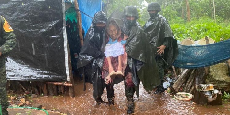 LA SEDENA BRINDÓ ATENCIÓN A LA POBLACIÓN DURANTE LA CONTINGENCIA CLIMÁTICA POR “GAMMA”
