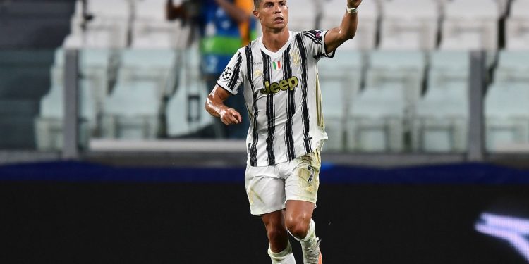 CRISTIANO RONALDO VUELVE A DAR POSITIVO A COVID-19