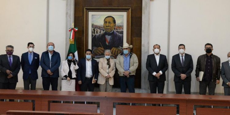 ENCABEZA SECRETARIA DE GOBERNACIÓN, OLGA SÁNCHEZ CORDERO, DIÁLOGO CON ASOCIACIÓN DE USUARIOS DE RIEGO DEL ESTADO DE CHIHUAHUA