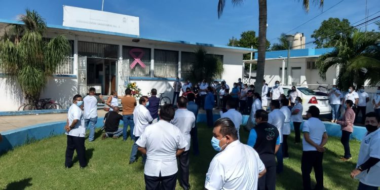 PERSONAL MÉDICO EXIGE DESTITUCIÓN DE JEFA DE JURISDICCIÓN SANITARIA 03