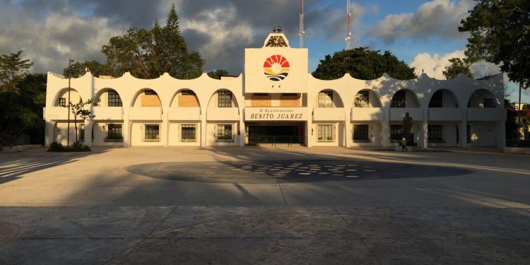 REABREN LA PLAZA DE LA REFORMA DEL PALACIO MUNICIPAL DE BENITO JUÁREZ