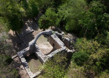 APERTURA DE LAS ZONAS ARQUEOLÓGICAS DEL SUR DE QUINTANA ROO: KOHUNLICH, OXTANKAH Y DZIBANCHÉ-KINICHNÁ