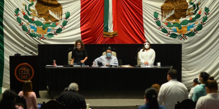 APRUEBA CONGRESO REFORMAS PARA REGULAR CANDIDATURAS COMUNES